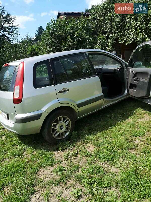 Хэтчбек Ford Fusion 2008 в Виннице