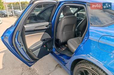 Седан Ford Fusion 2017 в 