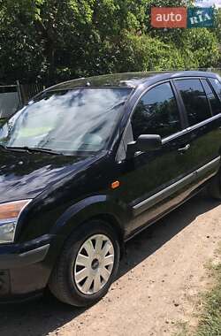 Хэтчбек Ford Fusion 2006 в 
