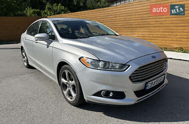 Седан Ford Fusion 2013 в 