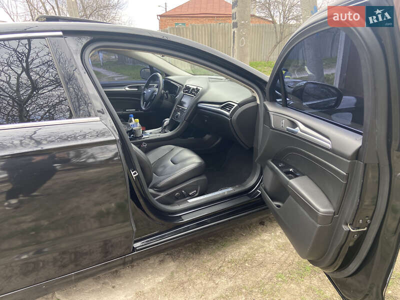 Седан Ford Fusion 2014 в Харкові