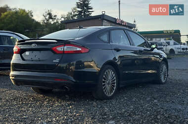 Седан Ford Fusion 2012 в 