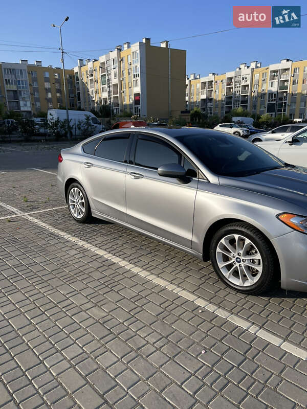 Седан Ford Fusion 2020 в Одессе