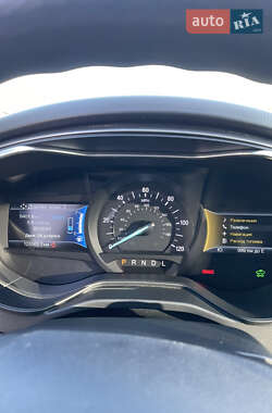 Седан Ford Fusion 2020 в 