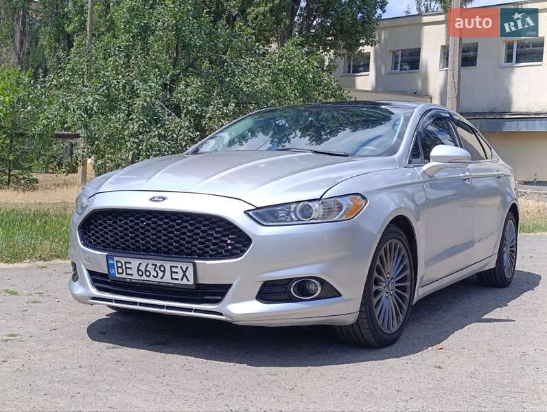 Седан Ford Fusion 2014 в 