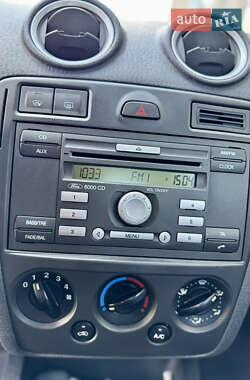 Хэтчбек Ford Fusion 2007 в 
