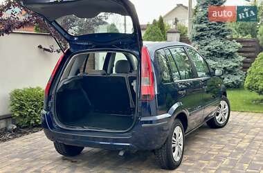 Хэтчбек Ford Fusion 2005 в 