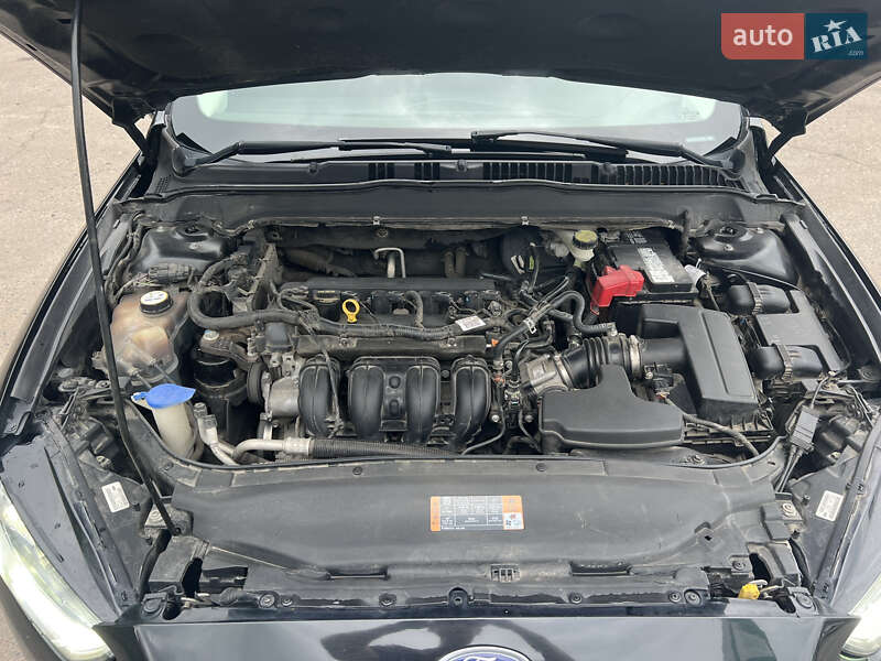Седан Ford Fusion 2014 в Рівному