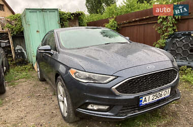 Седан Ford Fusion 2017 в 