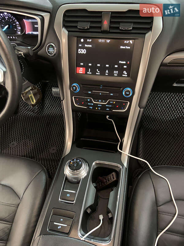 Седан Ford Fusion 2018 в Жашкове