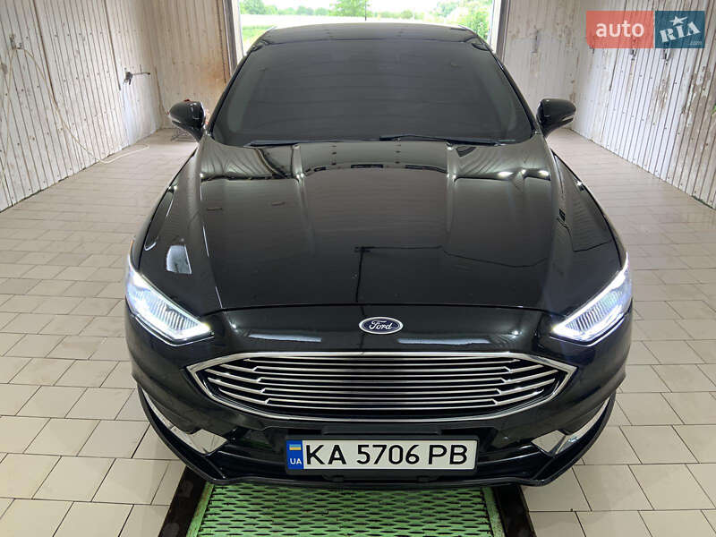 Седан Ford Fusion 2018 в Жашкове