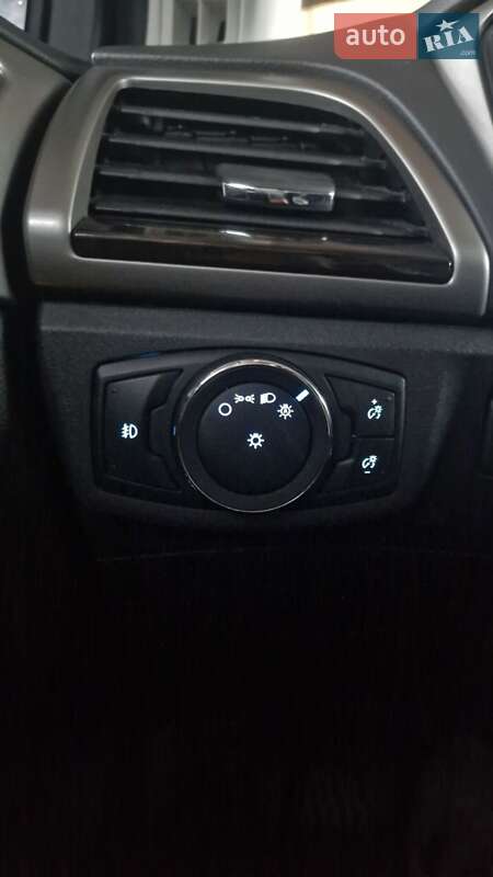 Седан Ford Fusion 2014 в Бахмаче