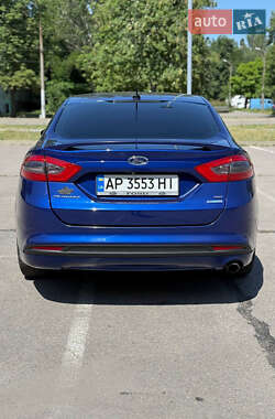 Седан Ford Fusion 2012 в 