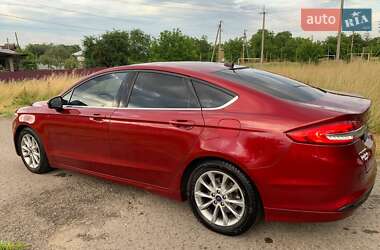 Седан Ford Fusion 2017 в 