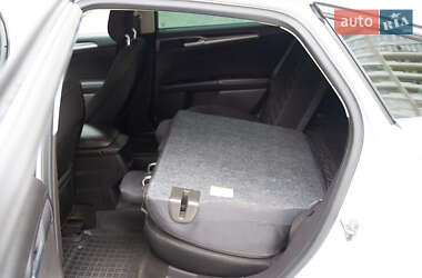 Седан Ford Fusion 2014 в 