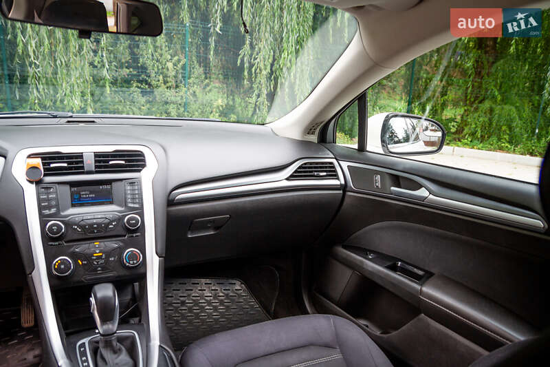 Седан Ford Fusion 2014 в Тернополе