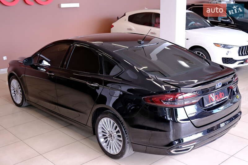 Седан Ford Fusion 2019 в Одессе