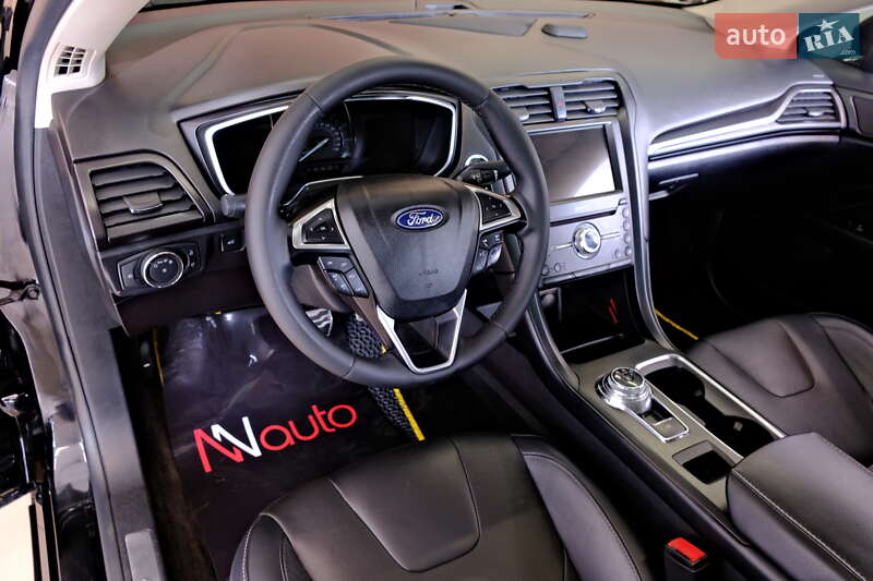 Седан Ford Fusion 2019 в Одессе