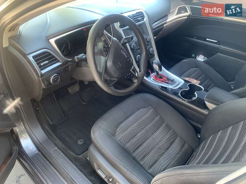 Седан Ford Fusion 2015 в Николаеве