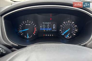 Седан Ford Fusion 2014 в 