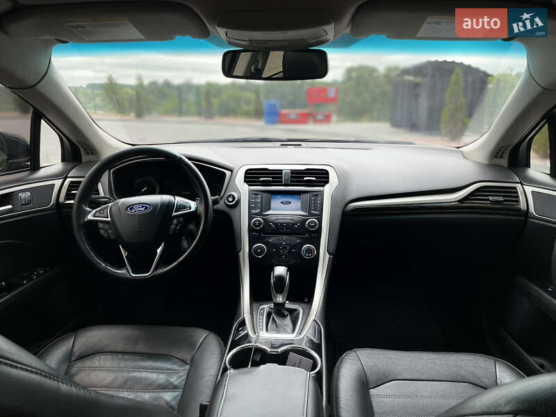 Седан Ford Fusion 2014 в Виннице