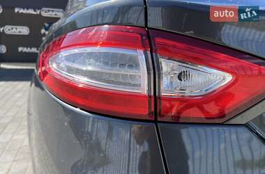 Седан Ford Fusion 2014 в 