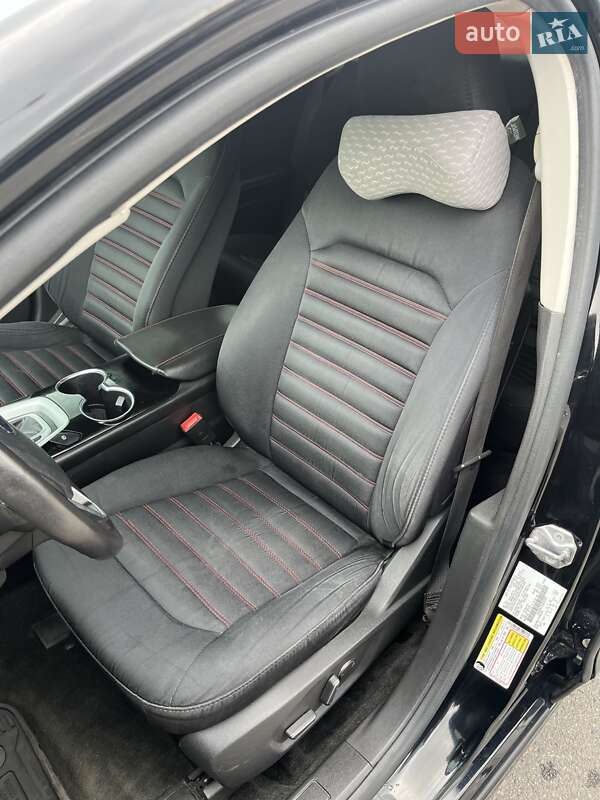 Седан Ford Fusion 2015 в Белой Церкви