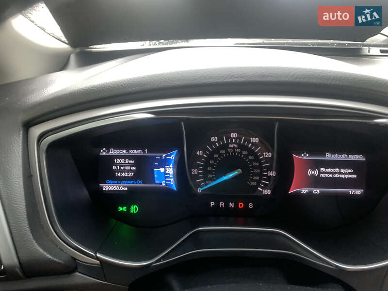 Седан Ford Fusion 2015 в Львове