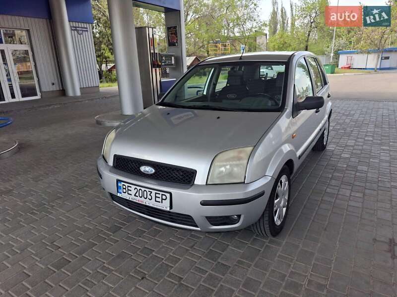 Хэтчбек Ford Fusion 2003 в Николаеве