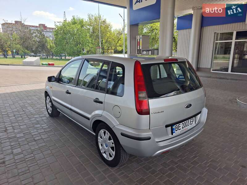 Хэтчбек Ford Fusion 2003 в Николаеве