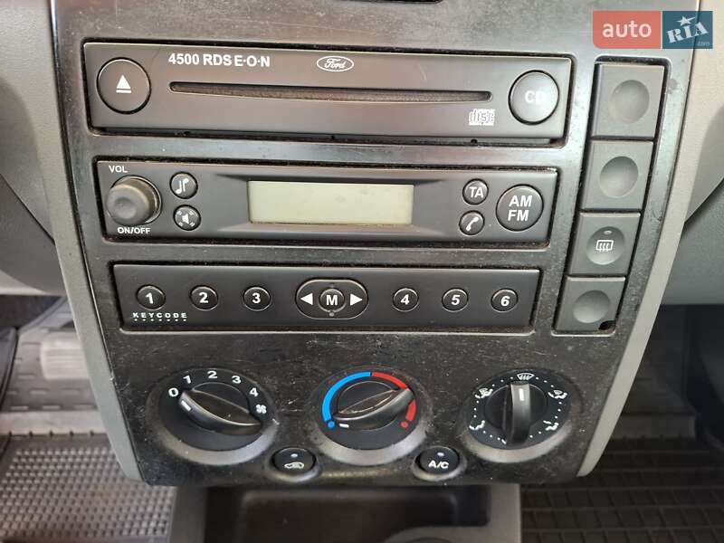 Хэтчбек Ford Fusion 2003 в Николаеве