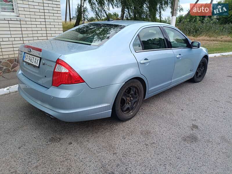 Седан Ford Fusion 2010 в Києві