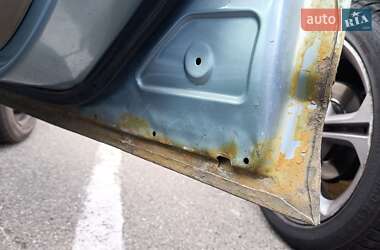 Седан Ford Fusion 2010 в 