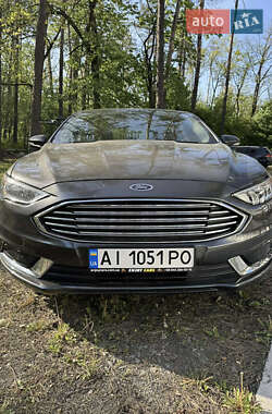 Седан Ford Fusion 2018 в 