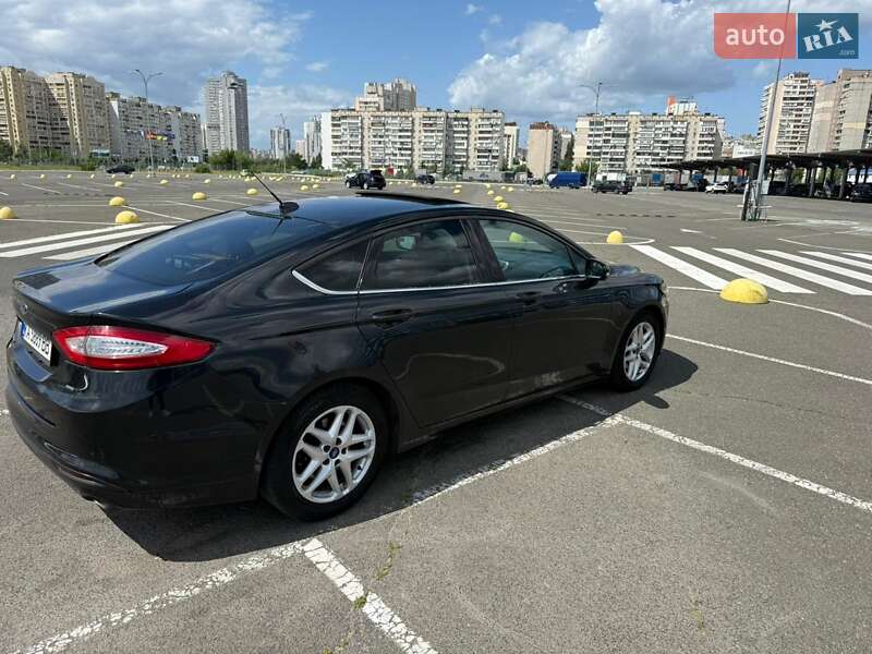 Седан Ford Fusion 2013 в Киеве