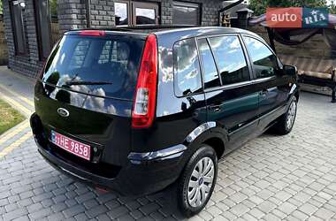 Хэтчбек Ford Fusion 2009 в 