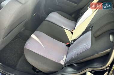 Хэтчбек Ford Fusion 2009 в 