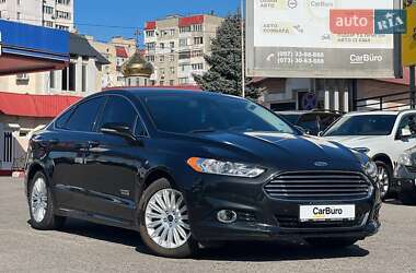 Седан Ford Fusion 2013 в 