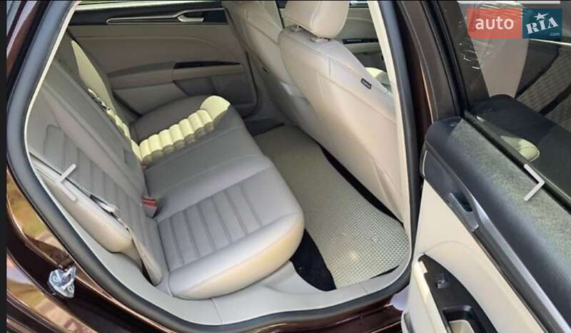 Седан Ford Fusion 2019 в Днепре