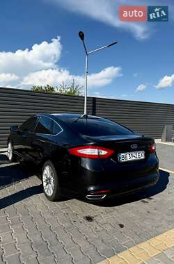 Седан Ford Fusion 2014 в 