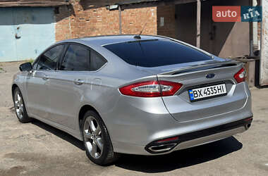Седан Ford Fusion 2014 в 