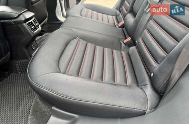 Седан Ford Fusion 2014 в 