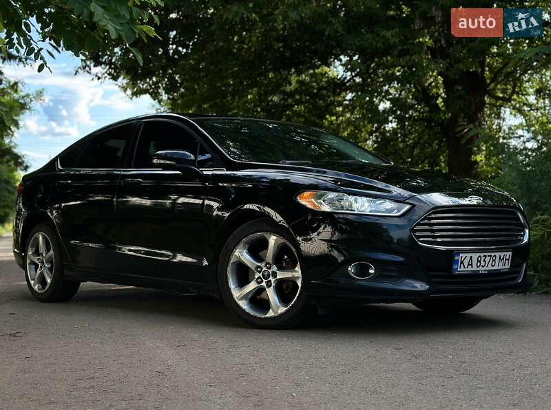 Седан Ford Fusion 2015 в Киеве