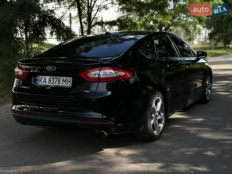 Седан Ford Fusion 2015 в Киеве