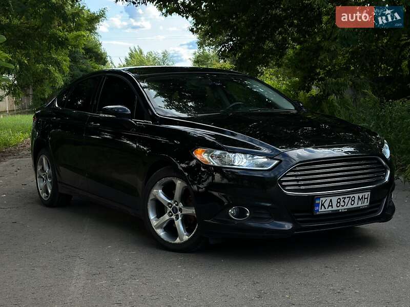 Седан Ford Fusion 2015 в Киеве