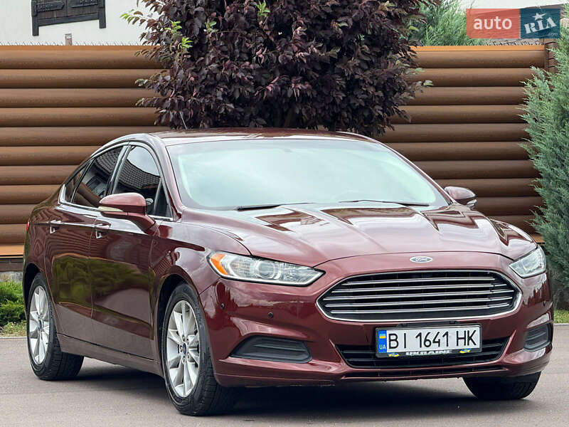 Седан Ford Fusion 2015 в Києві