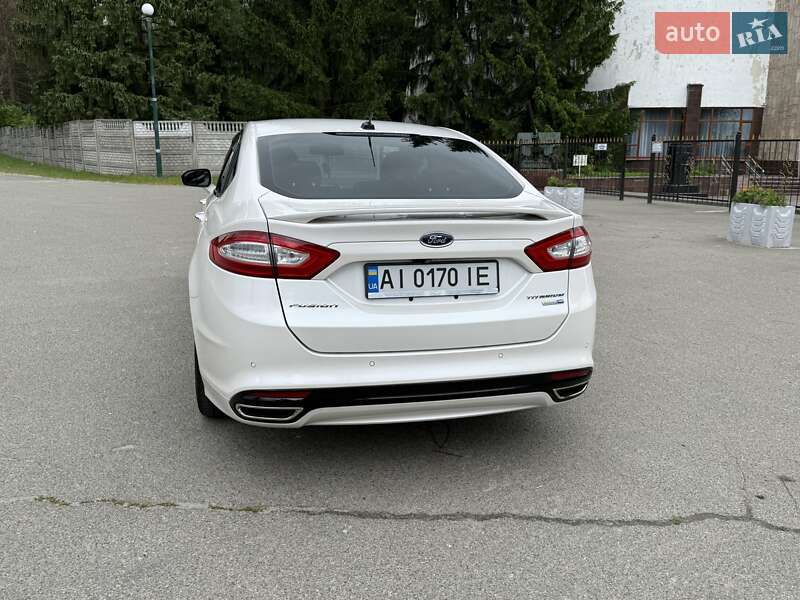 Седан Ford Fusion 2014 в Вышгороде
