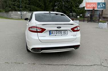 Седан Ford Fusion 2014 в 