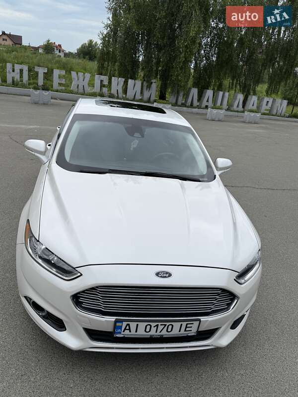 Седан Ford Fusion 2014 в Вышгороде
