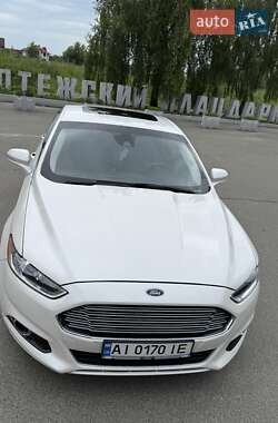 Седан Ford Fusion 2014 в 